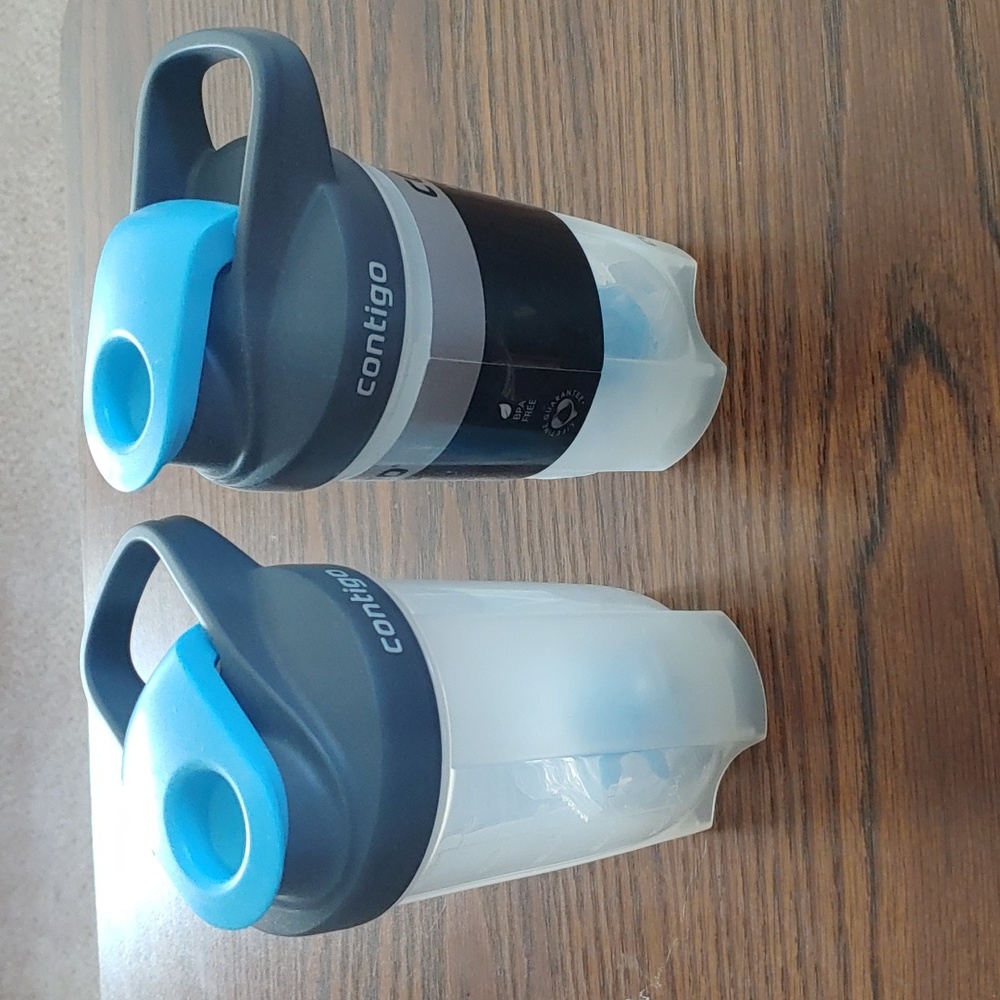 Contigo 16 oz shaker cups